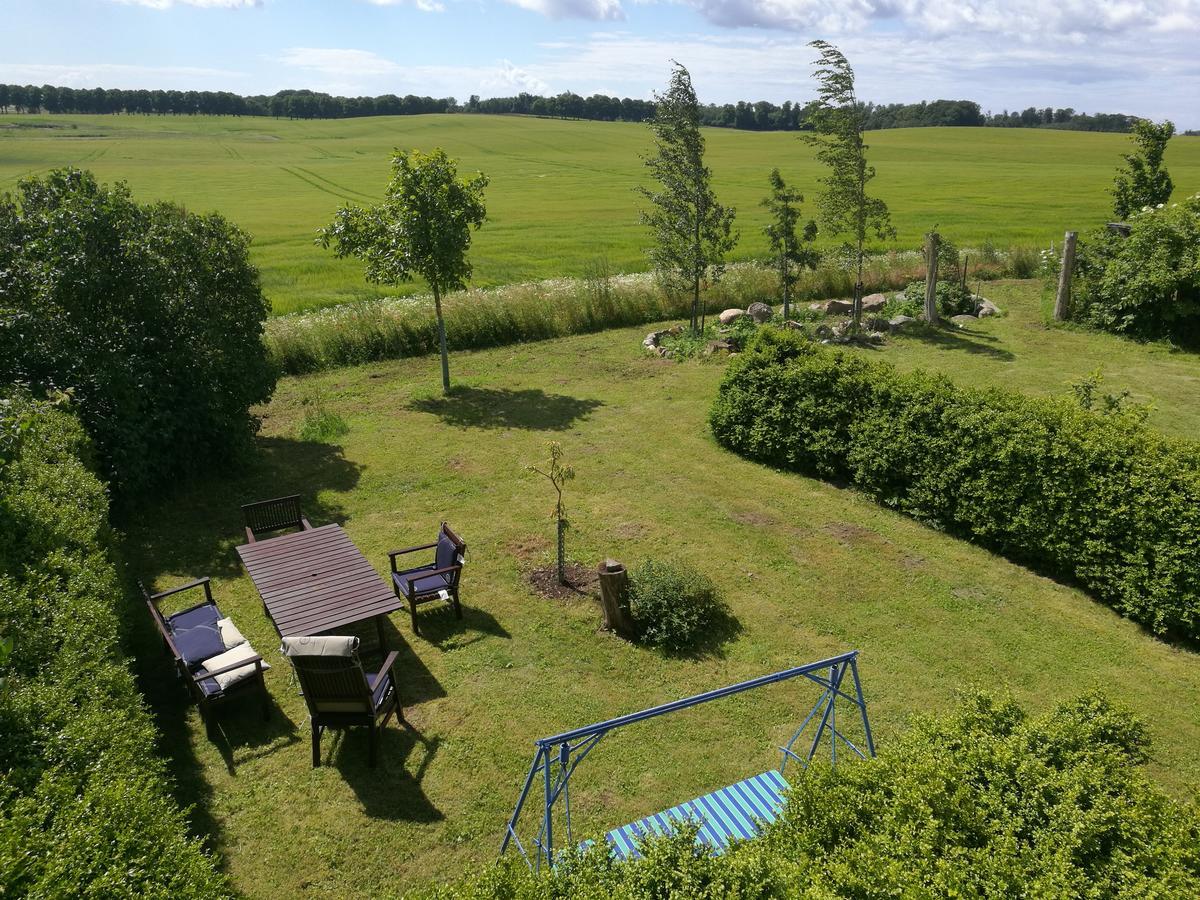 Garden Mellan Slotten Svarte Exterior foto